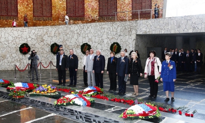 Торжественная минута Молчания в пантеоне Славы в честь погибших Героев Великой отечественной войны 